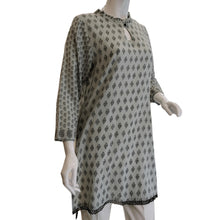 Load image into Gallery viewer, Printed Linen Kurti For Women - BGK07