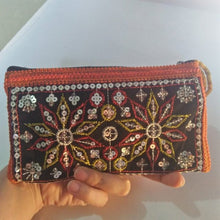 Load image into Gallery viewer, Wallet Purse For Women - Length 21 x Wide 13 cm - ZW04