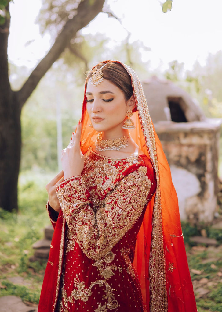 RED BRIDAL COUTURE