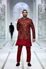 Load image into Gallery viewer, BCW PC 47 Maroon Copper Prince Coat