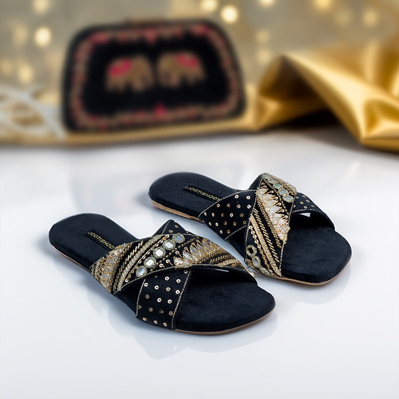 Ronak Slides (Black)