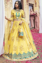 Load image into Gallery viewer, Maria Osama Khan - Debut Luxury Demi-Couture Pret Collection - Yasmin