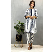 Load image into Gallery viewer, 2 Piece - Stitched - Printed Kurti &amp; Trouser - Cotton - ZK213