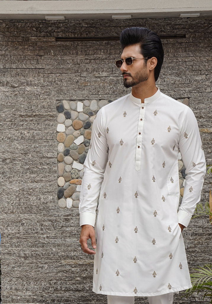 ER Wh532 White kurta pajama with simple motifs FOr men