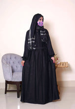 Load image into Gallery viewer, Dubai Print Abaya