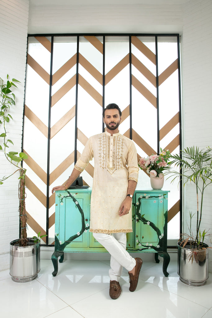 ER MR 37 Gold Mirror Embroidery Kurta Pajama