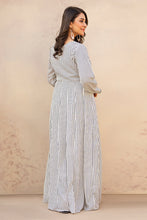 Load image into Gallery viewer, Printed Ladies Maxi Dress