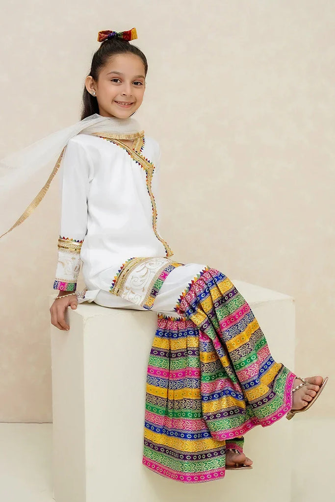 Modest - Mah e Noor - White