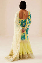 Load image into Gallery viewer, Zara Shahjahan - Phool Kari 13A Spring Summer Lawn Collection