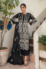 Load image into Gallery viewer, Manara - ML 07 Pearl Luxury Lawn Collection