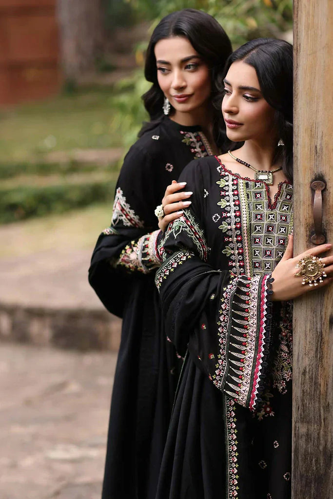 Noor by Saadia Asad - Noor Suzaanikari Winter Shawl Collection - 05 Koel - Unstitched