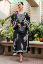 Load image into Gallery viewer, Asifa &amp; Nabeel - Winter Luxury Collection - FLEUR WL-10 - Unstitched