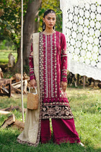 Load image into Gallery viewer, Saira Rizwan - Premium Winter Collection - SRW24-09 Sansa - Unstitched