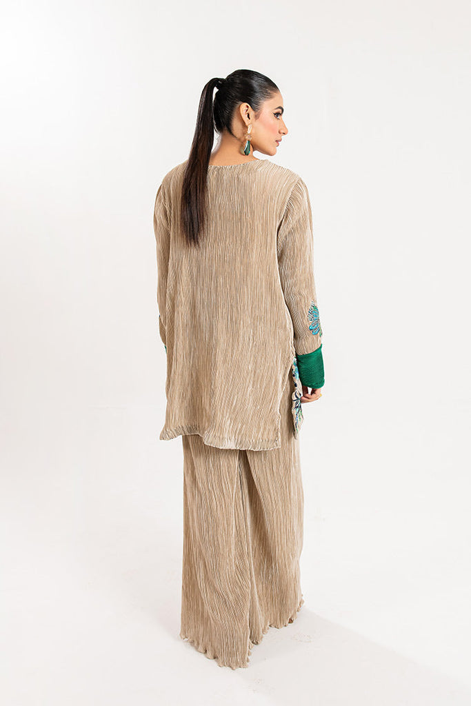 Maria Osama Khan - Claire Pleated Silk Collection - Stardust