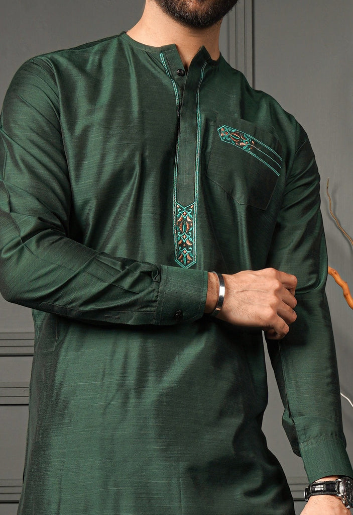 ER 579 Dark Green Cotton Silk Crew Neck Collar Embelished With EMmbroidery on Pockets