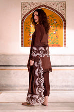 Load image into Gallery viewer, Fozia Khalid - Kahani Silk Vol IV - Raniya