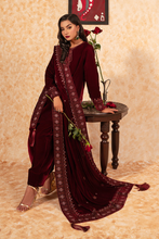 Load image into Gallery viewer, Velvet Deck Shawls - Garnet