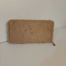 Load image into Gallery viewer, Fur design wallet - Beige - W11