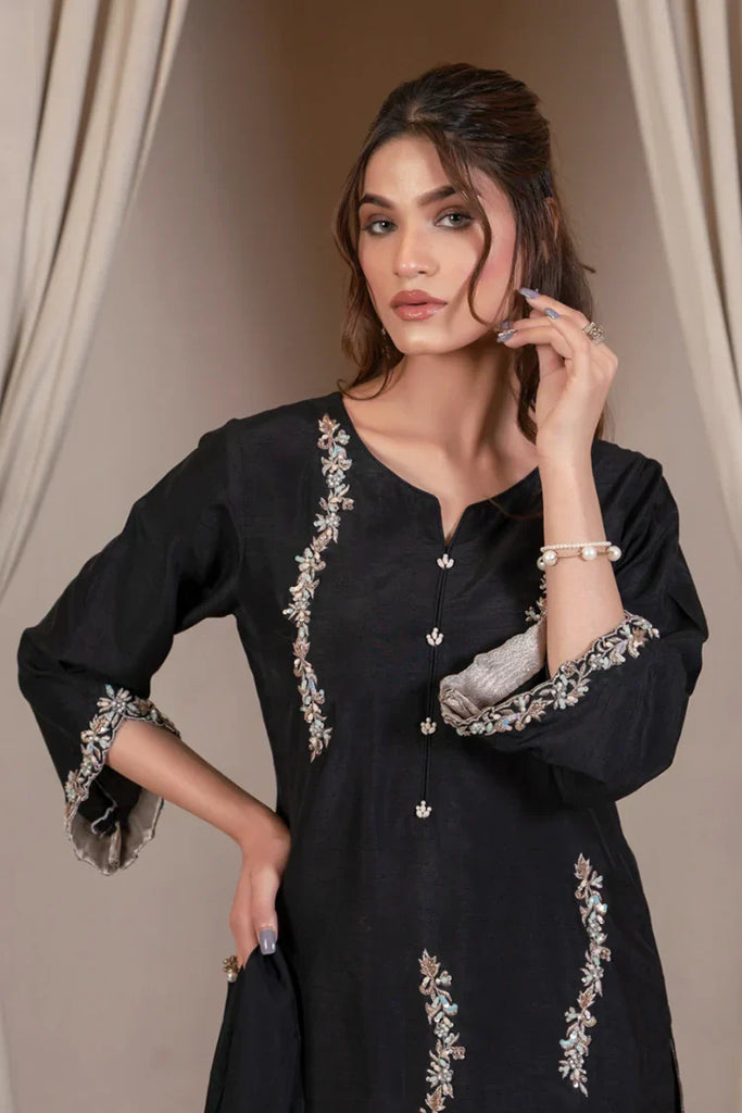 Hadia Batool - Mushq Pret Collection - Leena