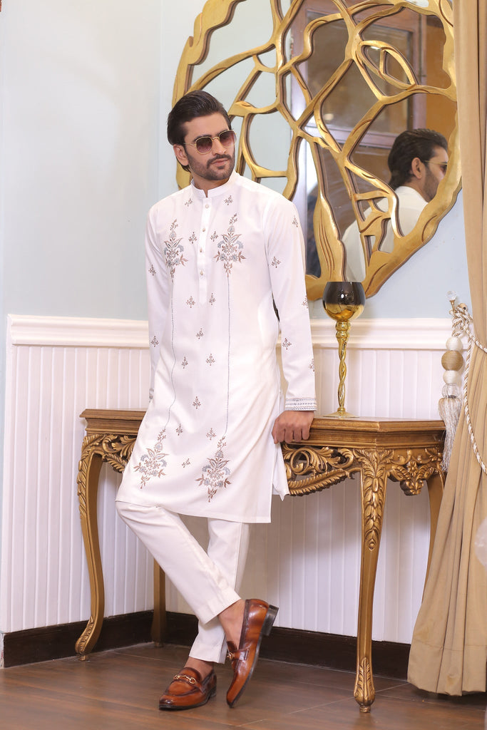 CK 717 White Kurta Pajama For Men