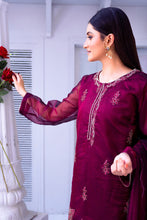 Load image into Gallery viewer, PSK Couture - Humsafar Exclusive Collection - Love Potion