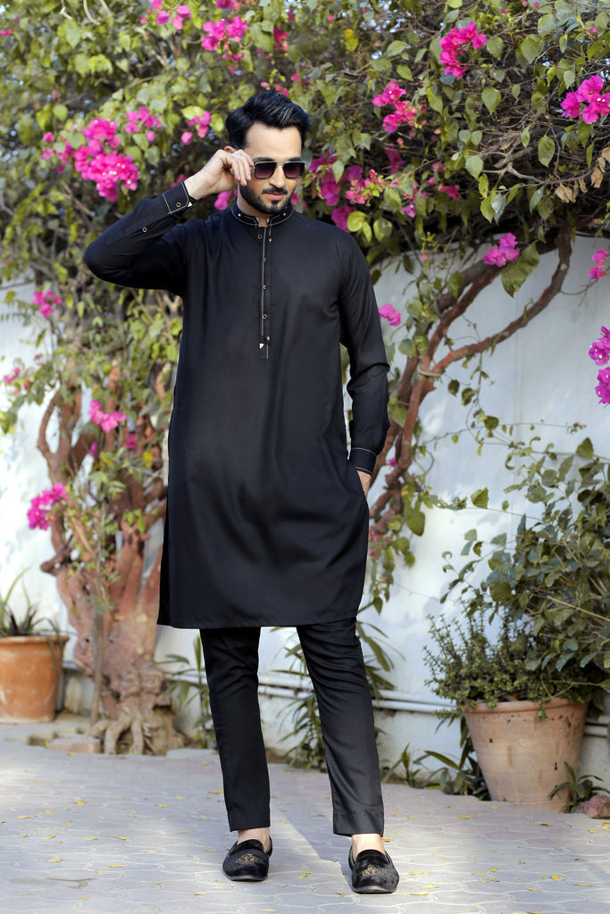 ER 574 Black WnW emblished Packets Kurta Pajama For Men