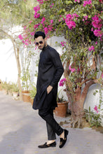 Load image into Gallery viewer, ER 574 Black WnW emblished Packets Kurta Pajama For Men