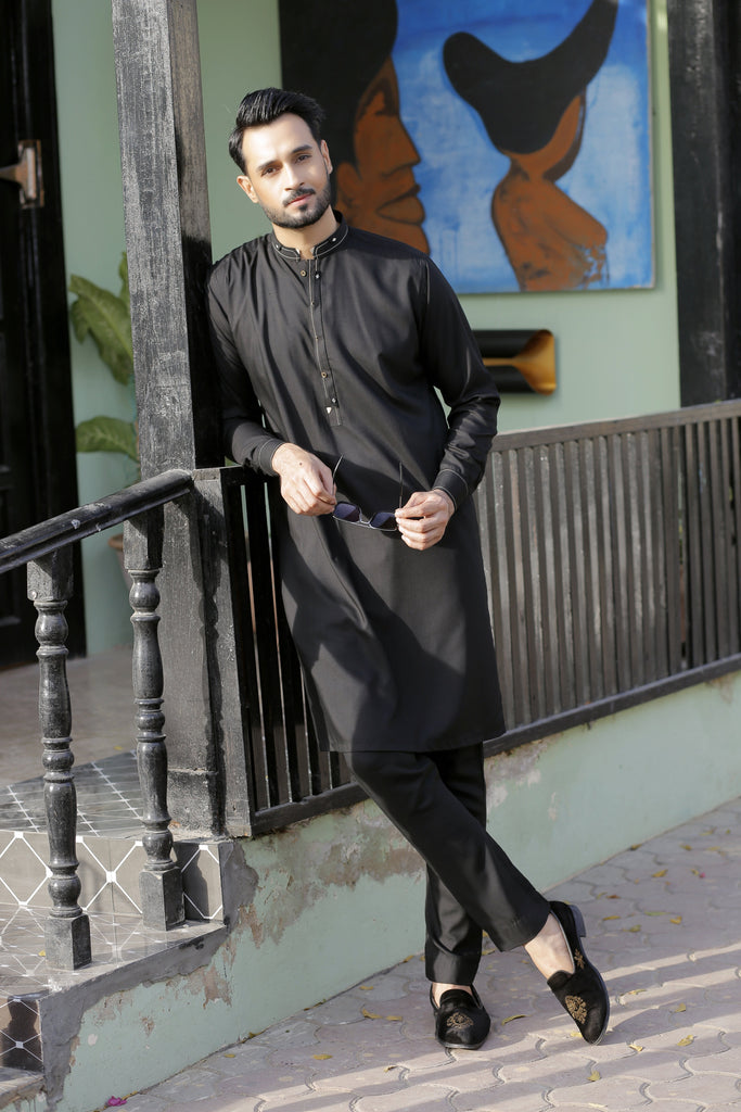 ER 574 Black WnW emblished Packets Kurta Pajama For Men