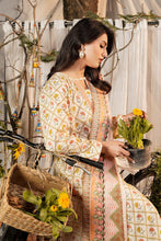 Load image into Gallery viewer, Safwa - Printed Lawn Pret Collection - P000519