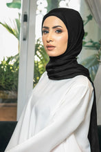 Load image into Gallery viewer, Malbus - Silk Hijab - Black