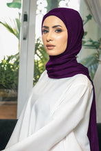 Load image into Gallery viewer, Malbus - Silk Hijab - Plum