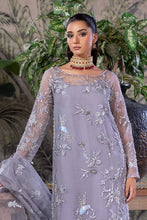 Load image into Gallery viewer, Amber Imran - Punkh Luxury Formals - Silver Mist