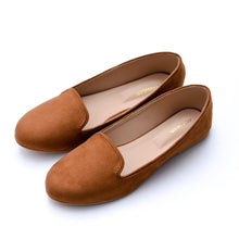 Load image into Gallery viewer, Camel Brown Loafers