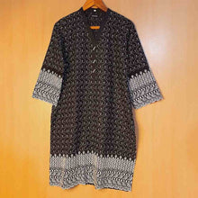 Load image into Gallery viewer, Chikankari Lace Embelished Kurti - Black - ZK193