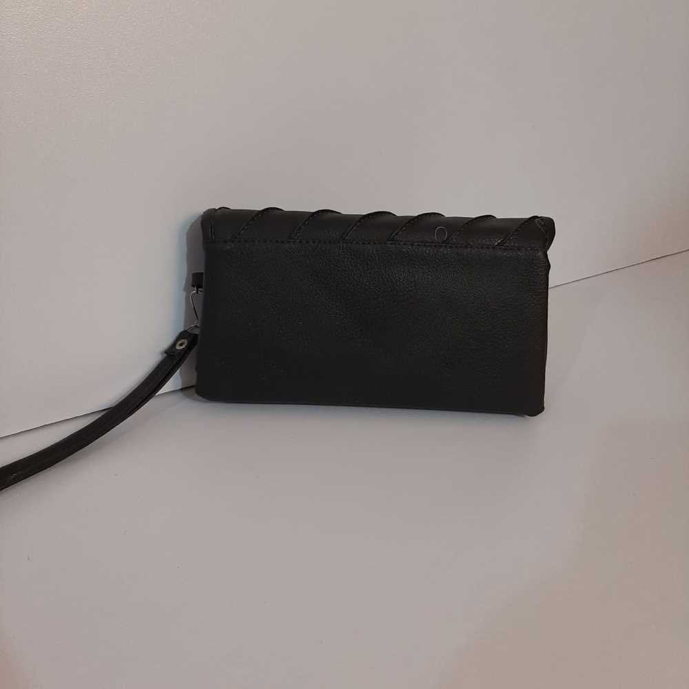 Double Zip Soft Leather Wallet - Black - W08