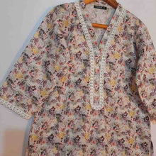 Load image into Gallery viewer, Printed Lawn Kurti - ZK240